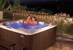 Inspiration Gallery - Pool Side Hot Tubs - Image: 229